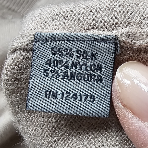 Johnston & Murphy Men's V-Neck Beige Tan Silk Angora Blend Sweater Size L - Picture 4 of 7